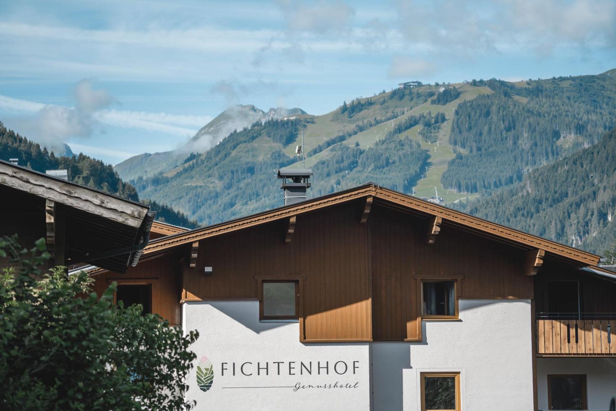 Genusshotel Fichtenhof Großarl Exterior foto